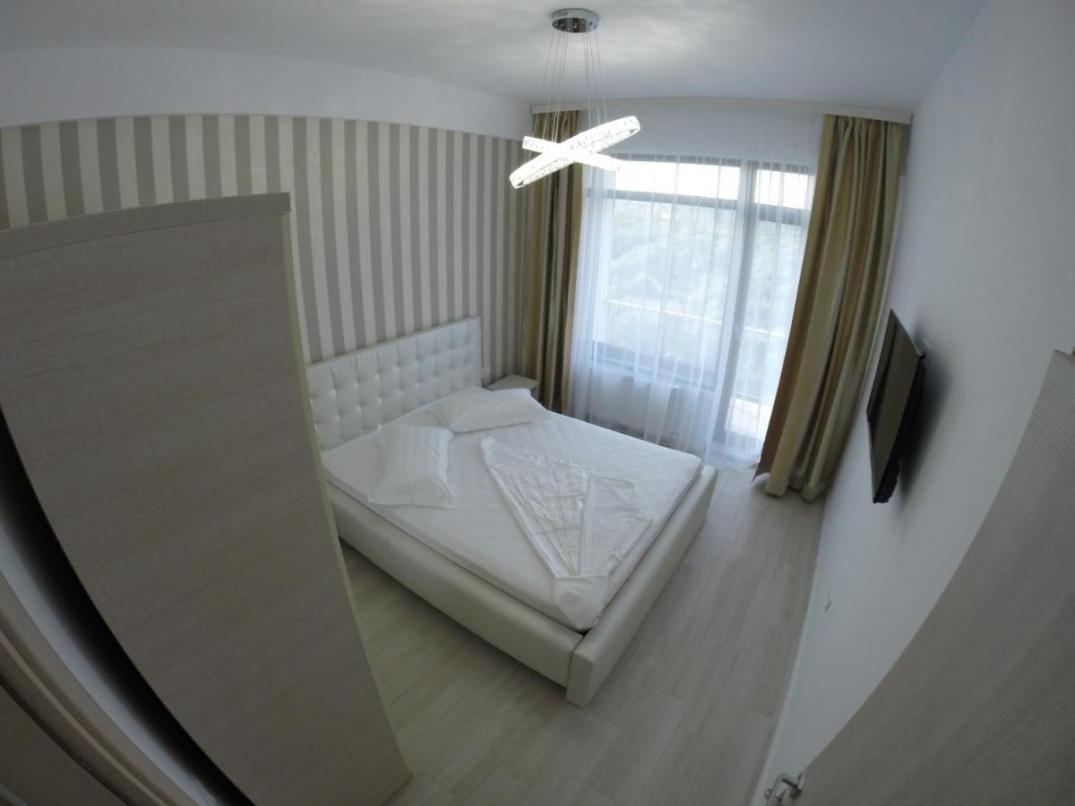 911 Cazare Mamaia Exterior foto